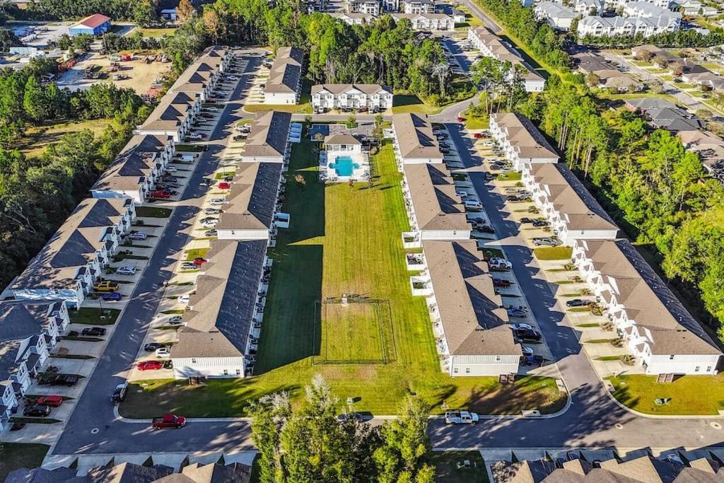 Luxury Townhome Near Downtown And Pensacola Beach المظهر الخارجي الصورة